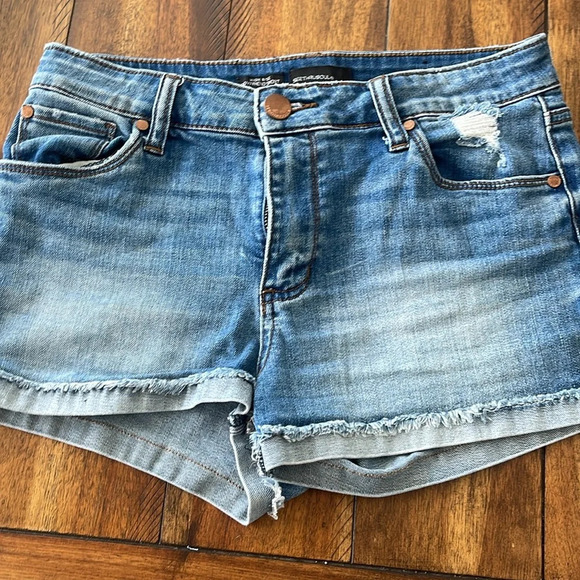 See Thru Soul 2 blue denim jean high rise boyfriend shorts sz 26 distressed raw - Picture 3 of 16
